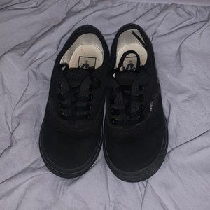 Toddler black vans